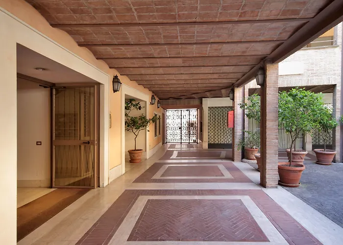 Apartment Piazzetta Margutta - My Extra