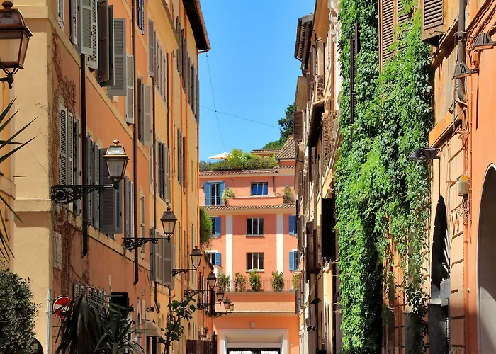 Piazzetta Margutta - My Extra * Róma